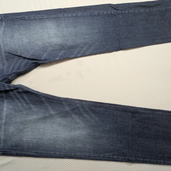 Diesel Safado Dark Wash Blue Fade 0RZ31 Regular Slim Straight Jeans Men's 33x32